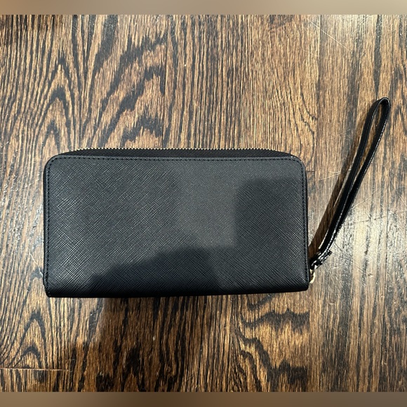 Kate Spade Wallet/Wristlet - Picture 2 of 3